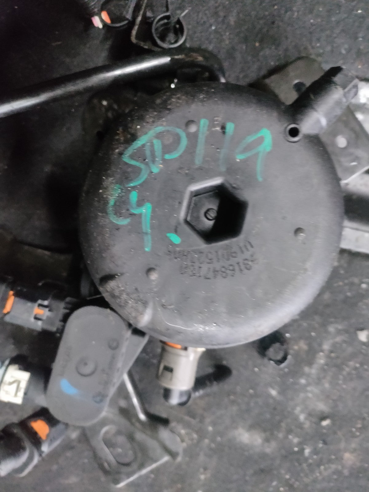 CITROEN C5 AIRCROSS 2019 DIESEL FUEL TANK FILTER HOUSING 9816847180