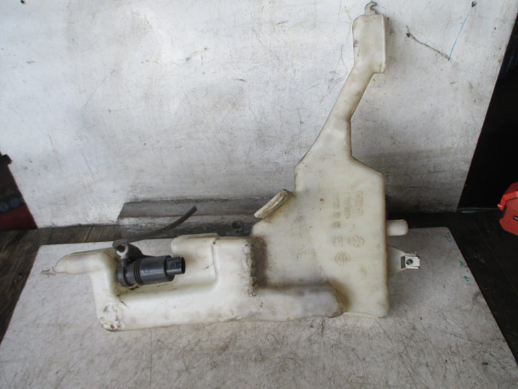 BMW MINI ONE 2006 WINDSCREEN WASHER BOTTLE 12133510