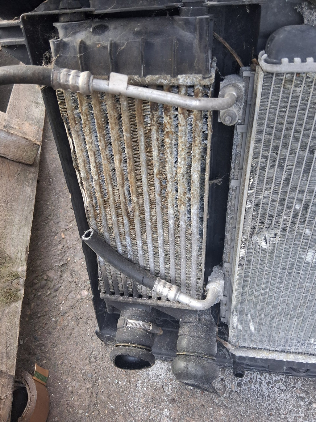 2013 PEUGEOT 5008 MK1 1.6 DIESEL RADIATOR RAD PACK WITH FAN 9680533480