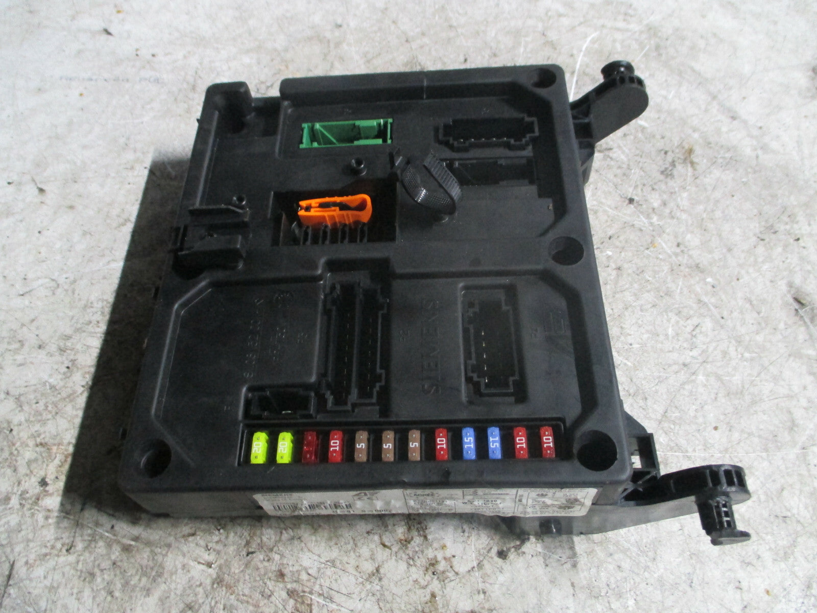 SEAT ALHAMBRA MK1 7M 2004 1.9 DIESEL FUSEBOX CONTROL MODULE UNIT 4M2114B205BA