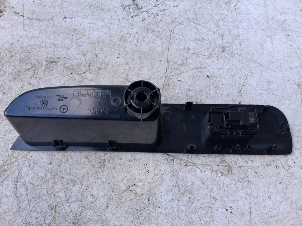 2024 MERCEDES BENZ SPRINTER W907 NSF PASSENGER FRONT WINDOW SWITCH A9079050504