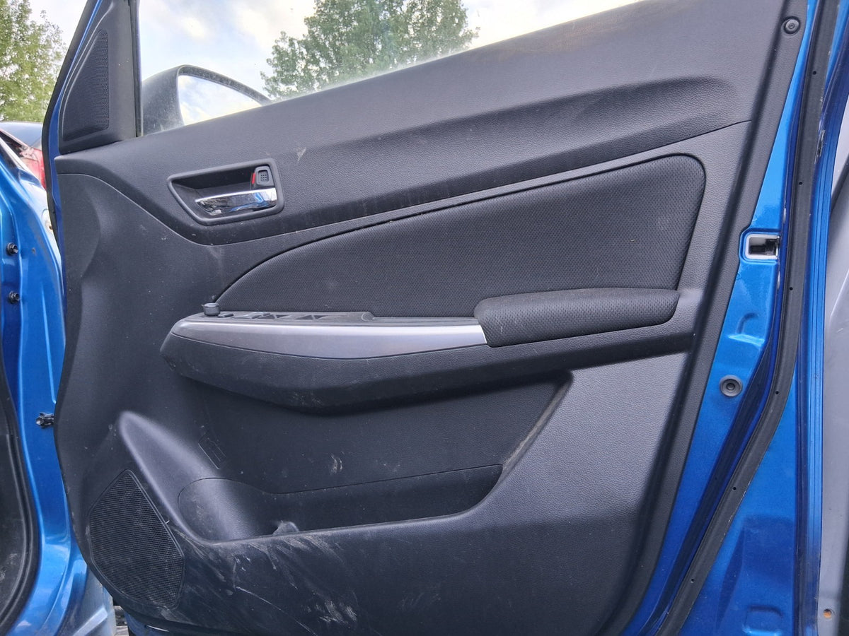 2021 SUZUKI SWIFT A2L MK4 OSF DRIVER SIDE FRONT RIGHT DOOR CARD