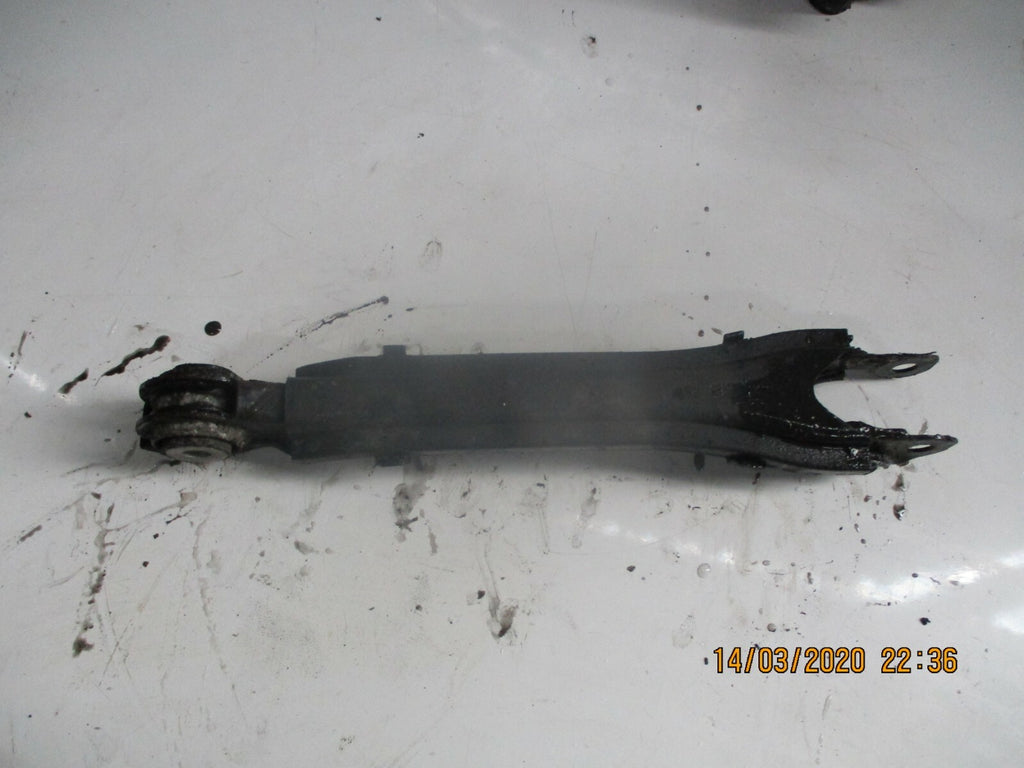 MERCEDES C CLASS W204 2012 C220 OSR DRIVER SIDE REAR WISHBONE ARM