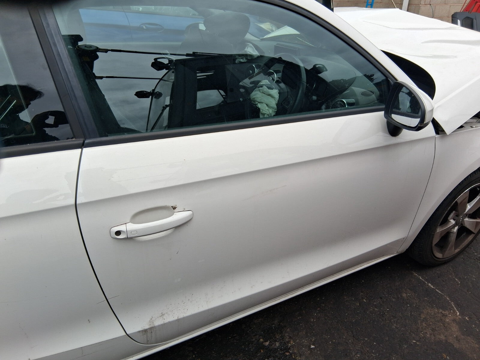 2018 AUDI A1 8X HATCHBACK OSF DRIVER SIDE FRONT RIGHT WINDOW GLASS