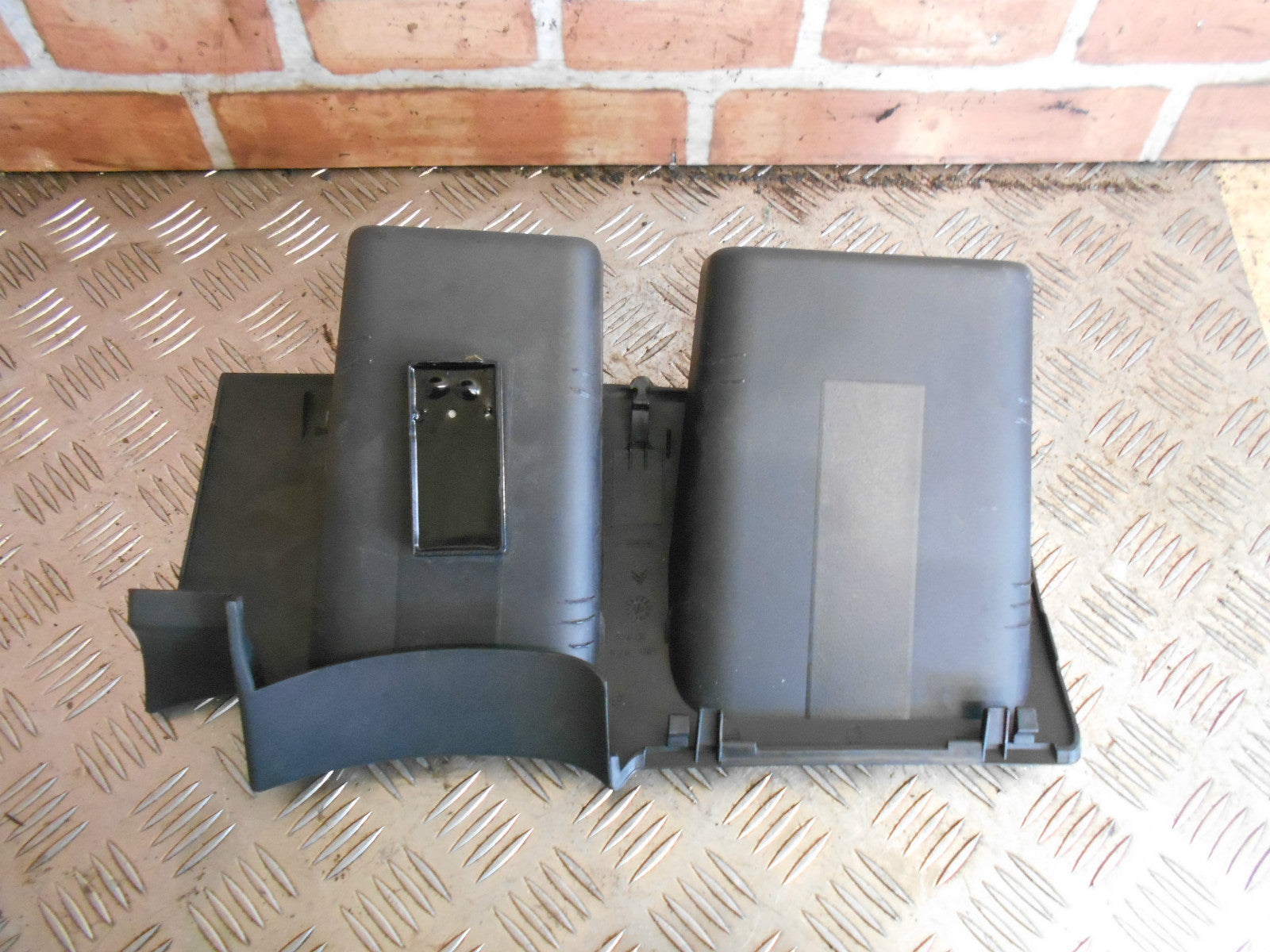 CITROEN C2 2005 LOWER DASH COVER STORAGE COMPARTMENT UNIT 9647268377 9640725977