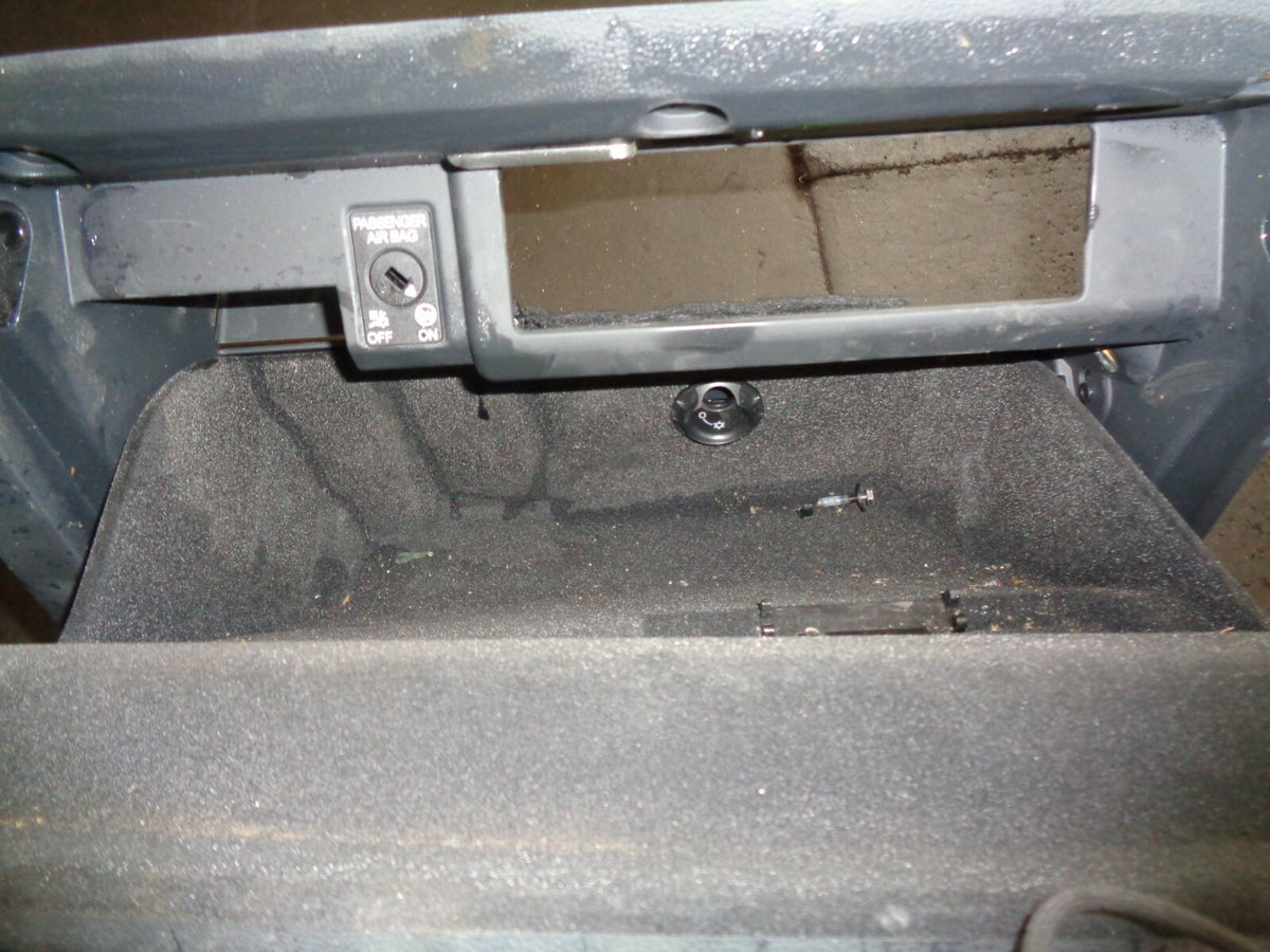 AUDI A5 2017 MK2 8W6 QUATTRO COUPE COMPARTMENT GLOVE BOX 8W2857035