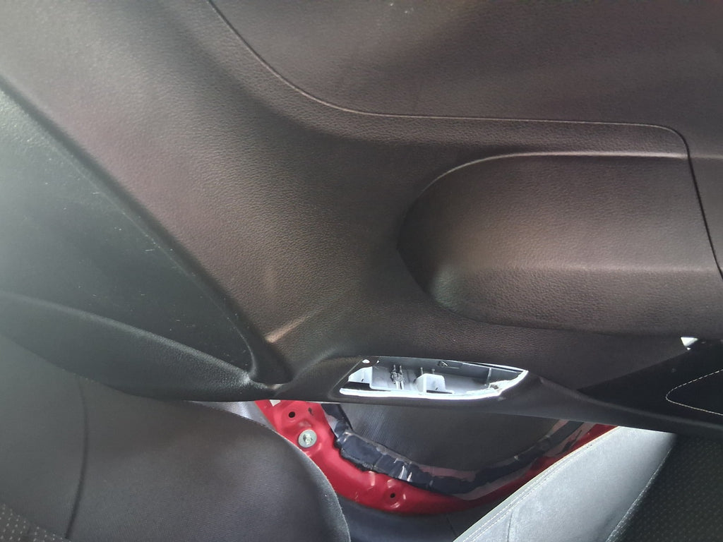 2016 HONDA CIVIC MK9 HATCHBACK NSF PASSENGER SIDE FRONT LEFT DOOR CARD PANEL