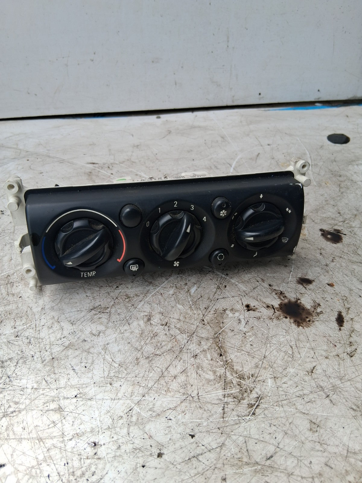 2003 MINI MANUAL HEATER CONTROL PANEL 69432203