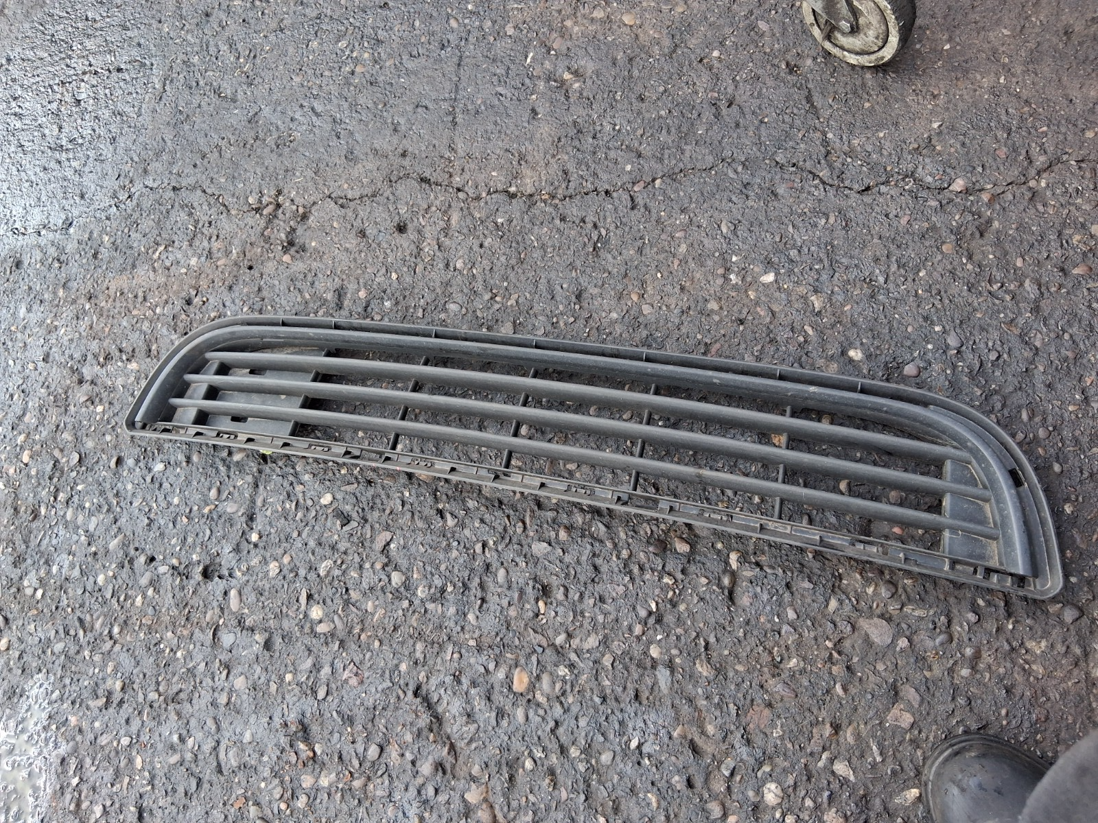 CITROEN BERLINGO MK2 LOWER BUMPER GRILLE GRILL 9677662180