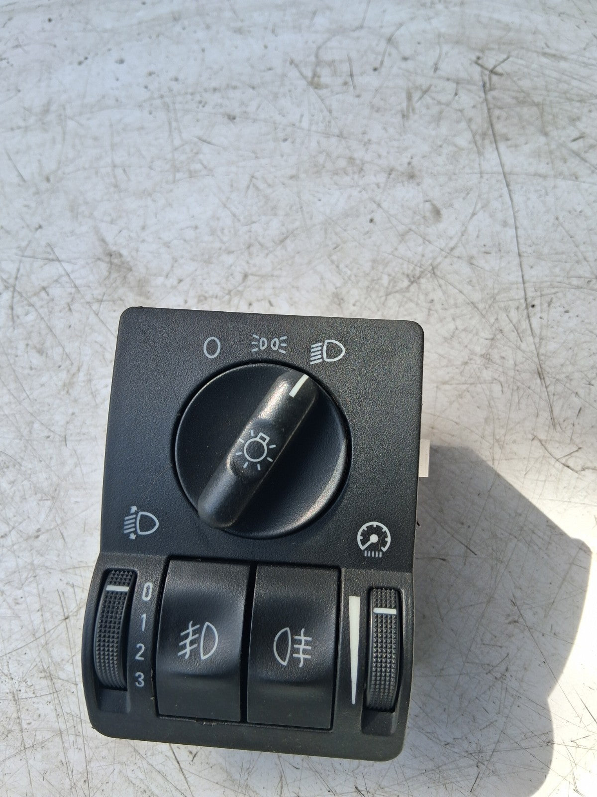 2006 VAUXHALL CORSA ADJUSTMENT SWITCH LIGHT ADJUSTER 0524119