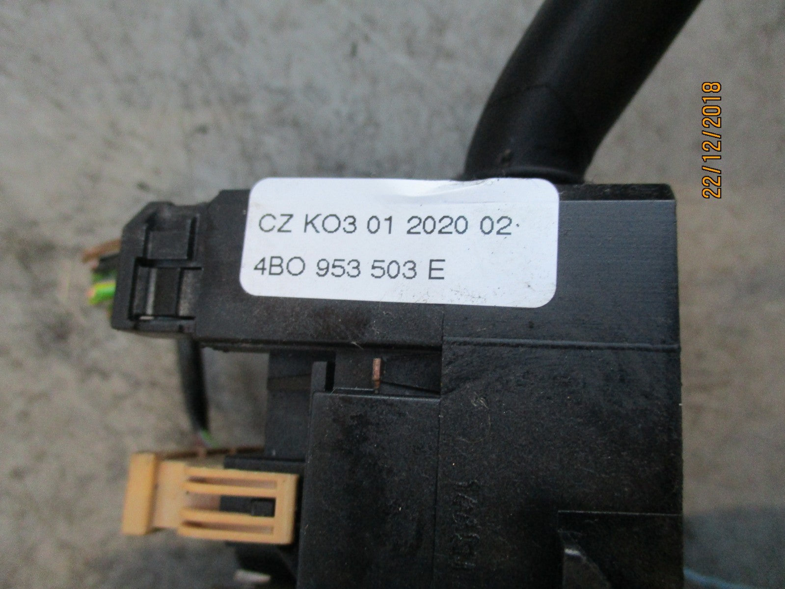 VW VOLKSWAGEN PASSAT B5 HEADLIGHT WIPER STALKS SWITCHES 4B0953503 8L0953513