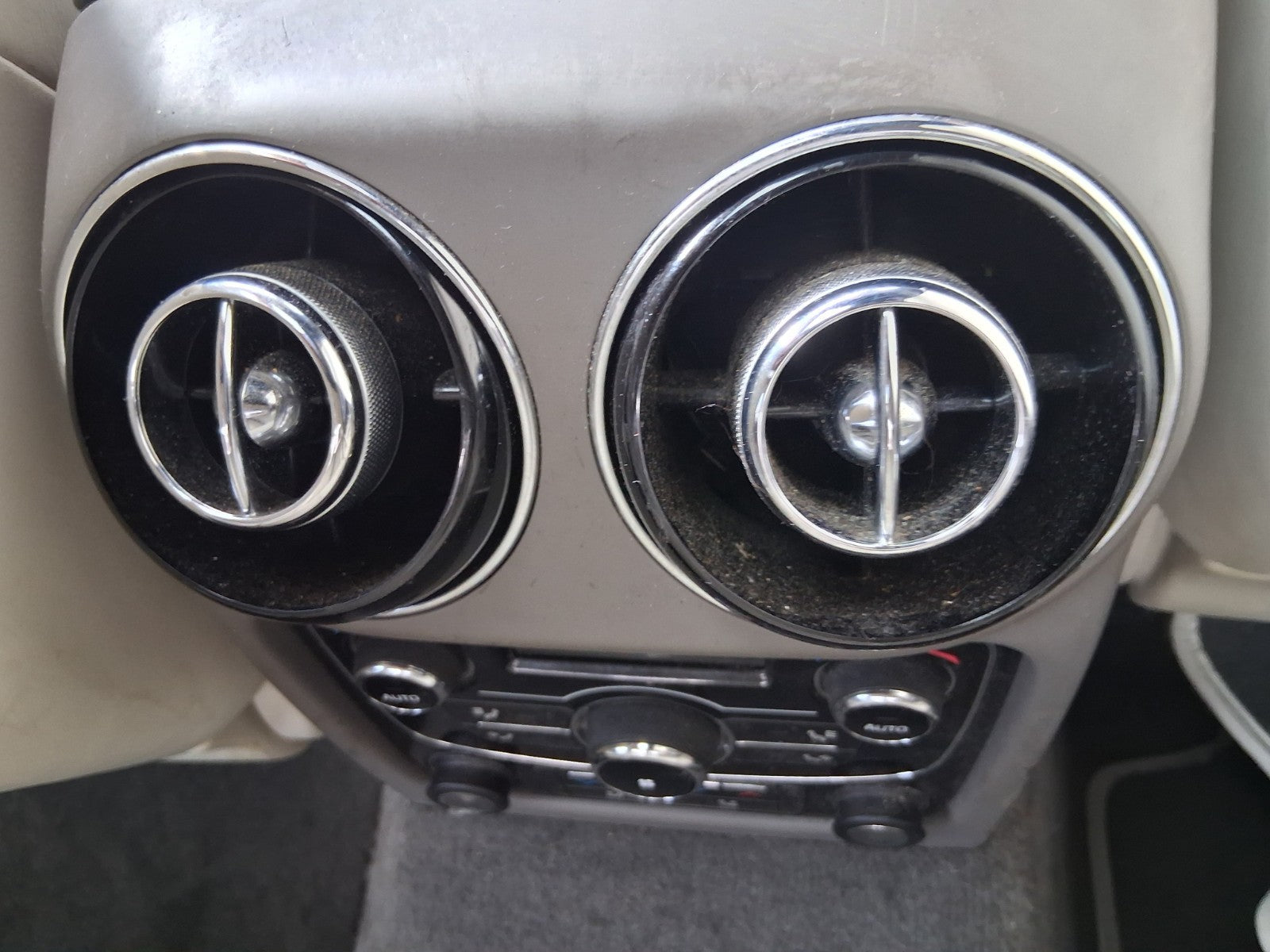 2012 JAGUAR XJ X351 REAR AC HEATER CLIMATE CONTROL PANEL WITH AIR VENTS