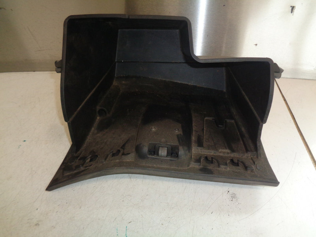 FORD FIESTA 2016 MK7 5 DOOR HATCHBACK GLOVE BOX BA61A06010BD