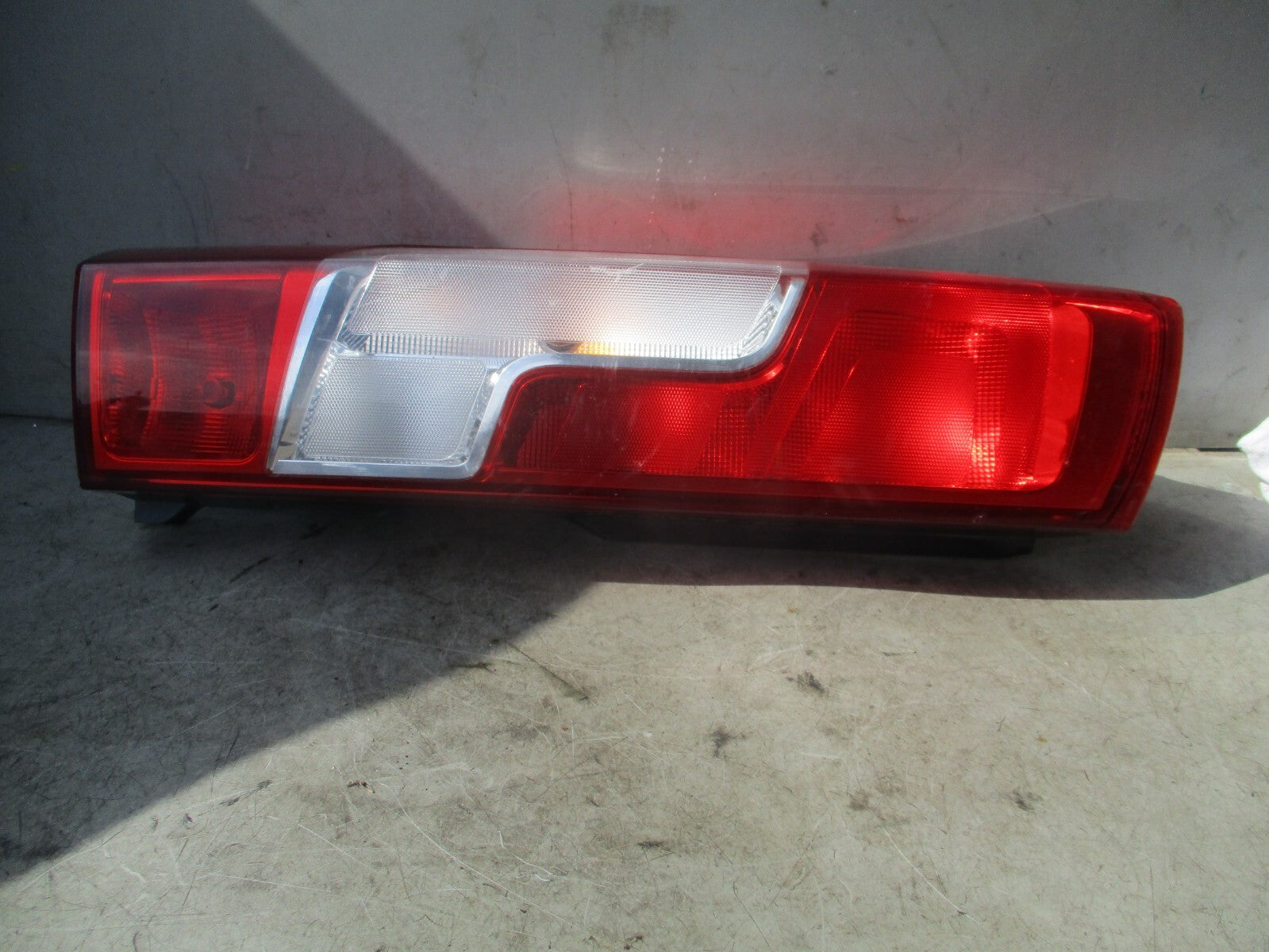 2023 VAUXHALL MOVANO MK3 NSR PASSENGER SIDE REAR LEFT SIDE TAIL LIGHT  20620751