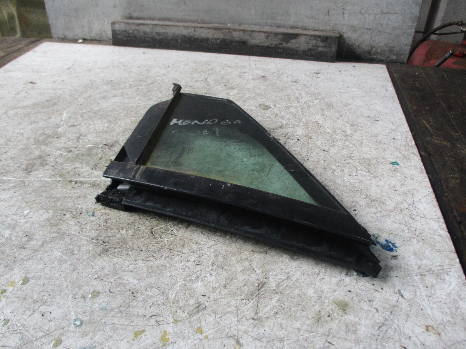 FORD MANDE0 MK5 2019 NSF PASSENGER SIDE REAR QUARTER WINDOW 43R000187
