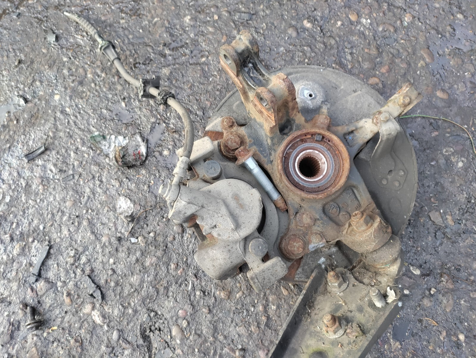 CITROEN C5 AIRCROSS 2019 1.2 PETROL OSF DRIVER SIDE WHEEL BEARING HUB