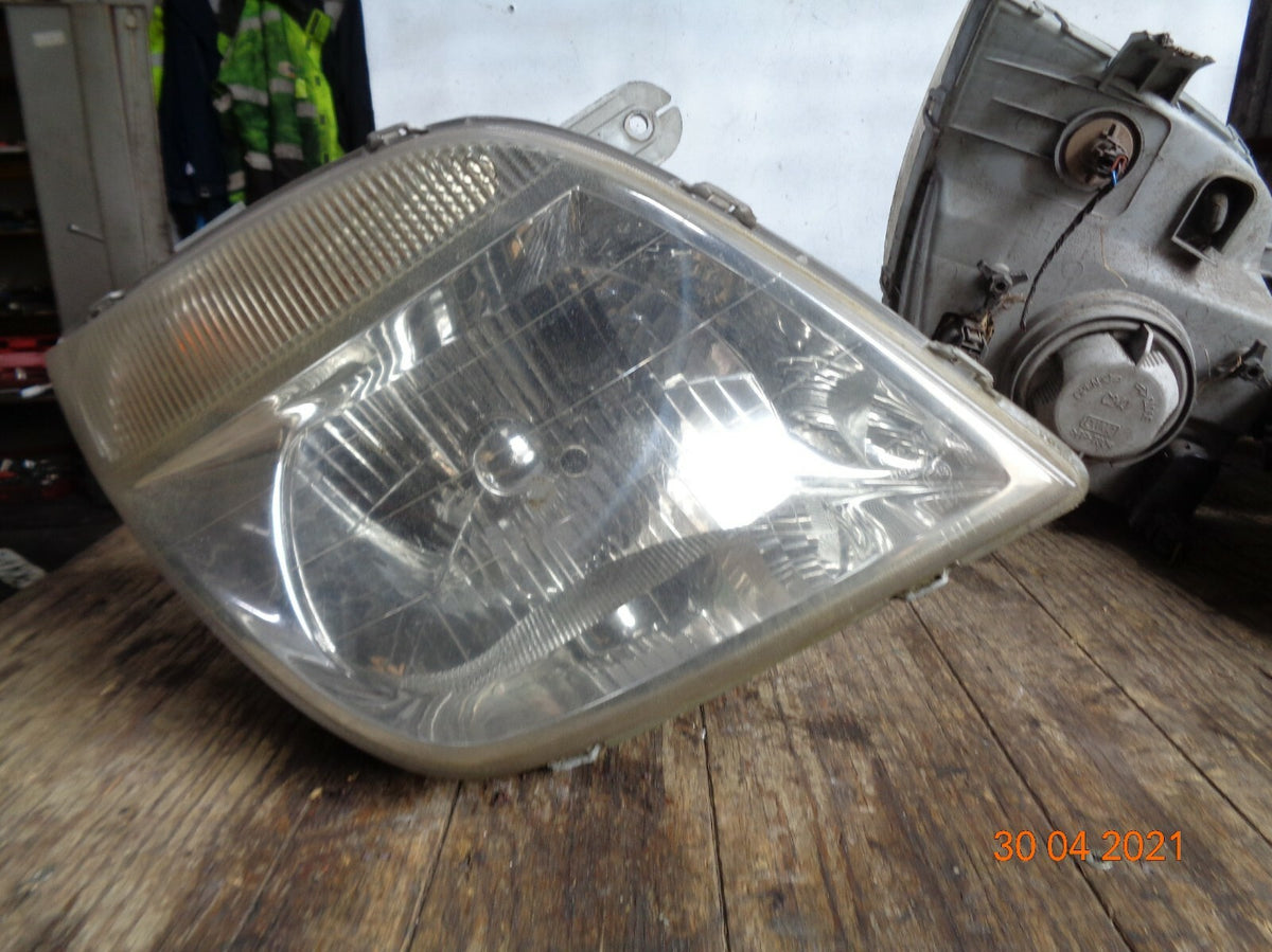 LDV MAXUS 2006 OS DRIVER SIDE FRONT LIGHT HEADLIGHT LAMP
