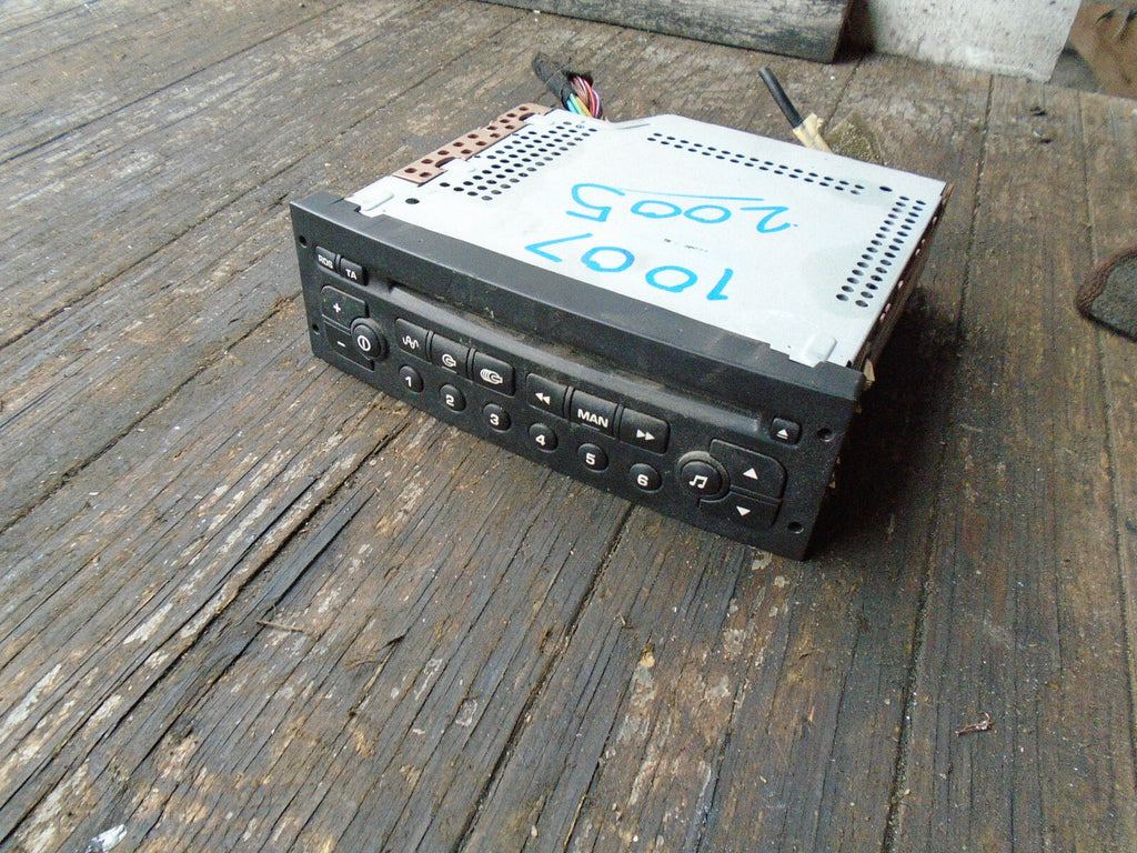 PEUGEOT 1007 2006 MK1 RADIO CD PLAYER STEREO HEAD UNIT 96599990XT