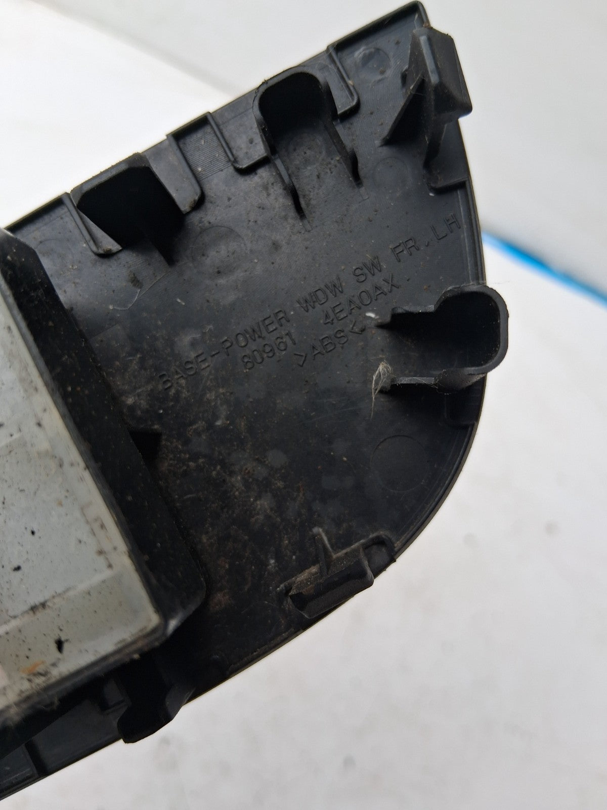 NISSAN QASHQAI 2014 OSF OFF DRIVER FRONT RIGHT WINDOW CONTROL SWITCH 609614EA0AX