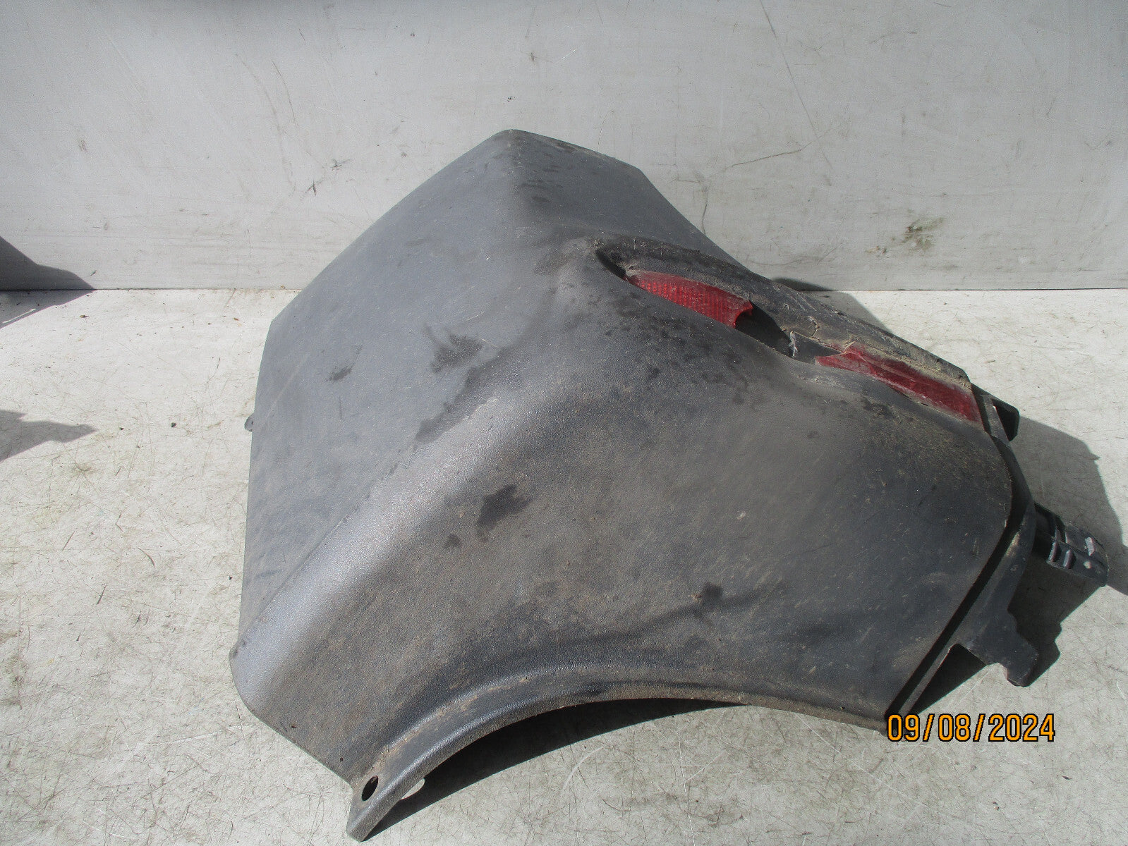 2020 MERCEDES BENZ SPRINTER W907 NSR PASSENGER SIDE BUMPER TRIM A9078801800