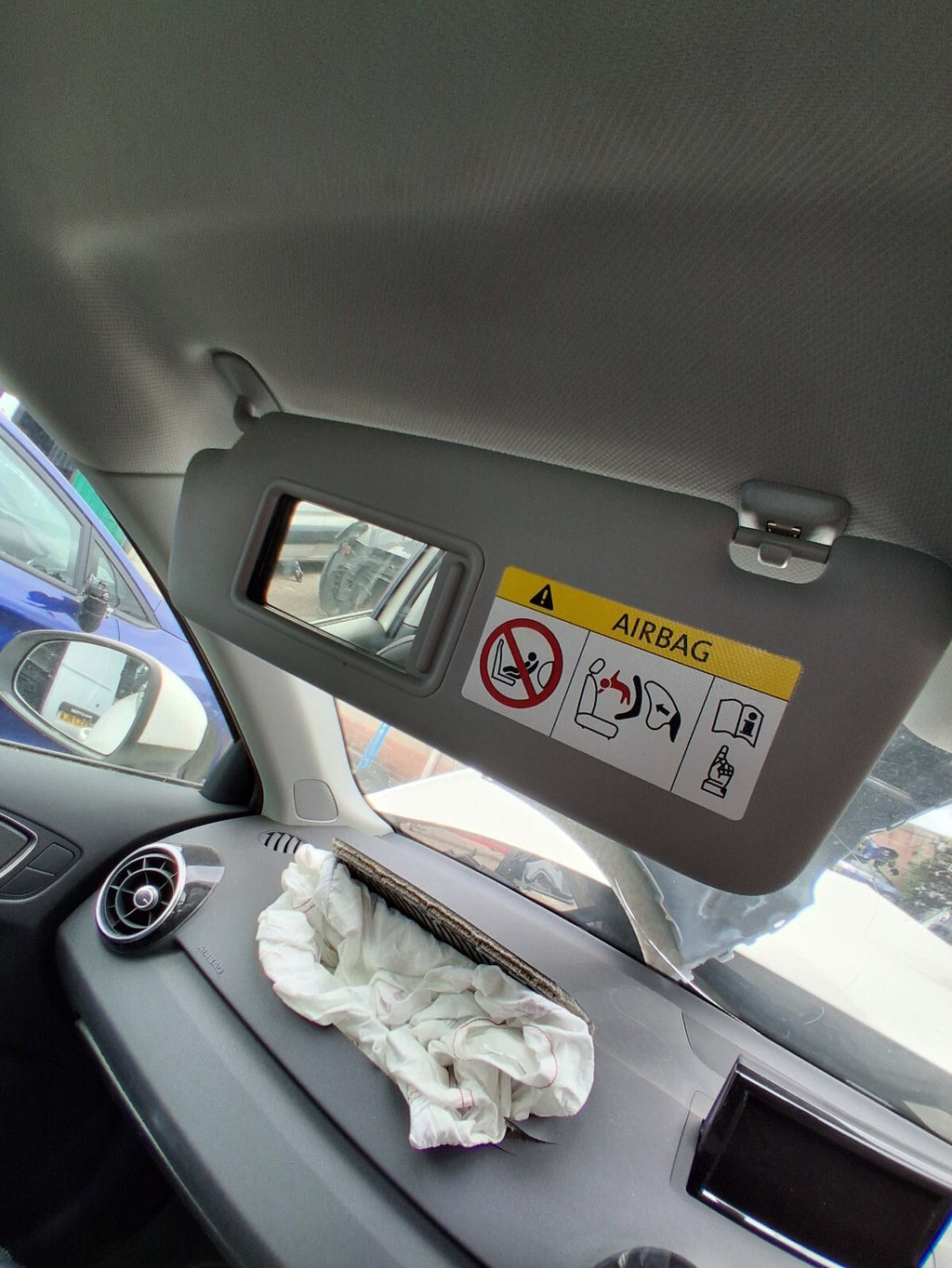 2018 AUDI A1 8X HATCHBACK NSF PASSENGER SIDE FRONT LEFT SUNVISOR