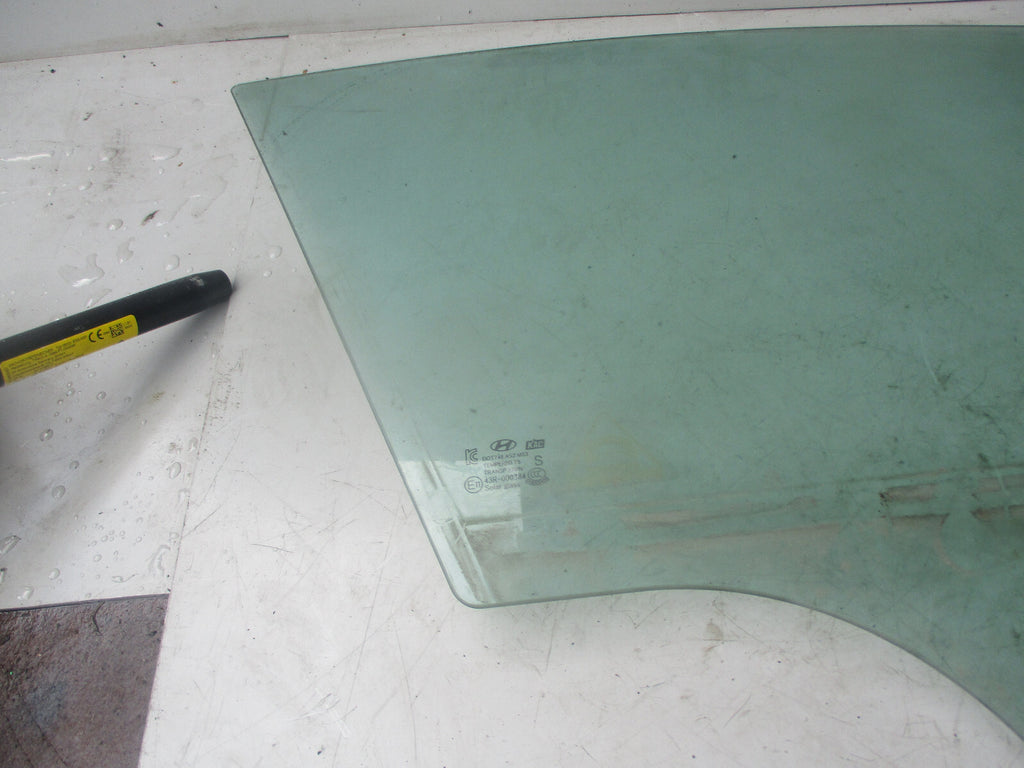 HYUNDAI I40 2015 OSF DRIVER SIDE FRONT WINDOW GLASS