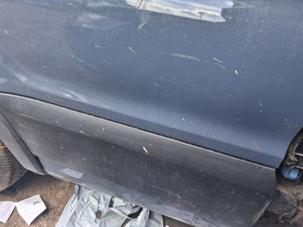 2021 FORD TRANSIT MK8 NS PASSENGER SIDE FRONT DOOR MOULDING TRIM
