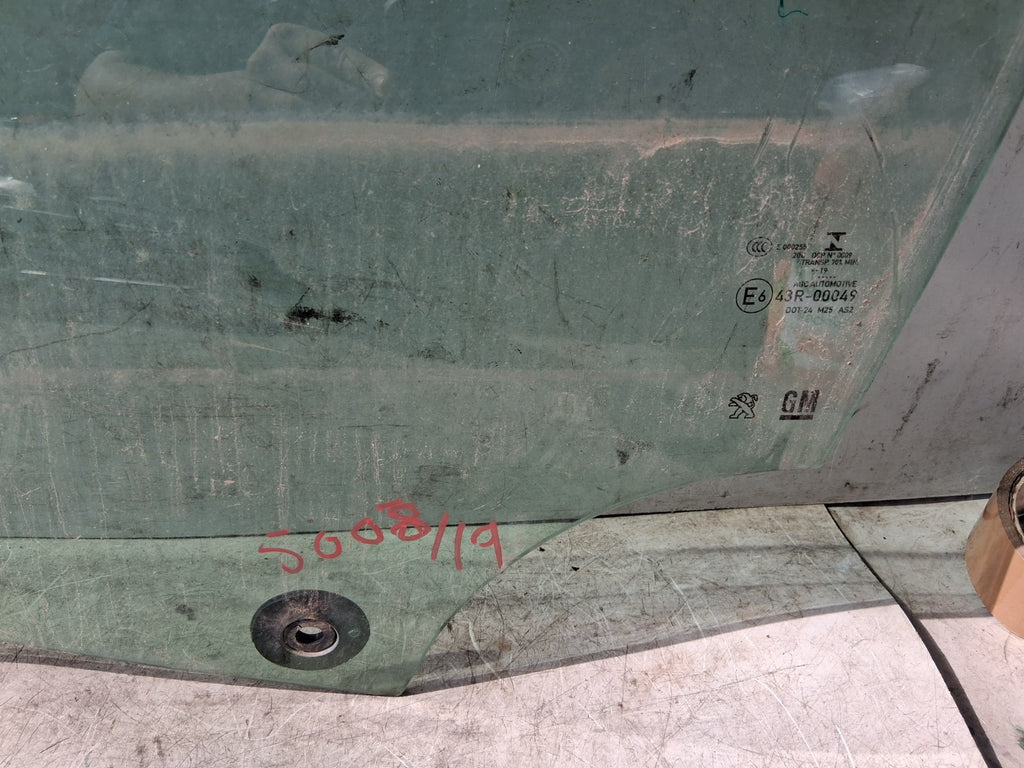 2019 PEUGEOT 5008 MK2 NSF PASSENGER SIDE FRONT LEFT WINDOW GLASS