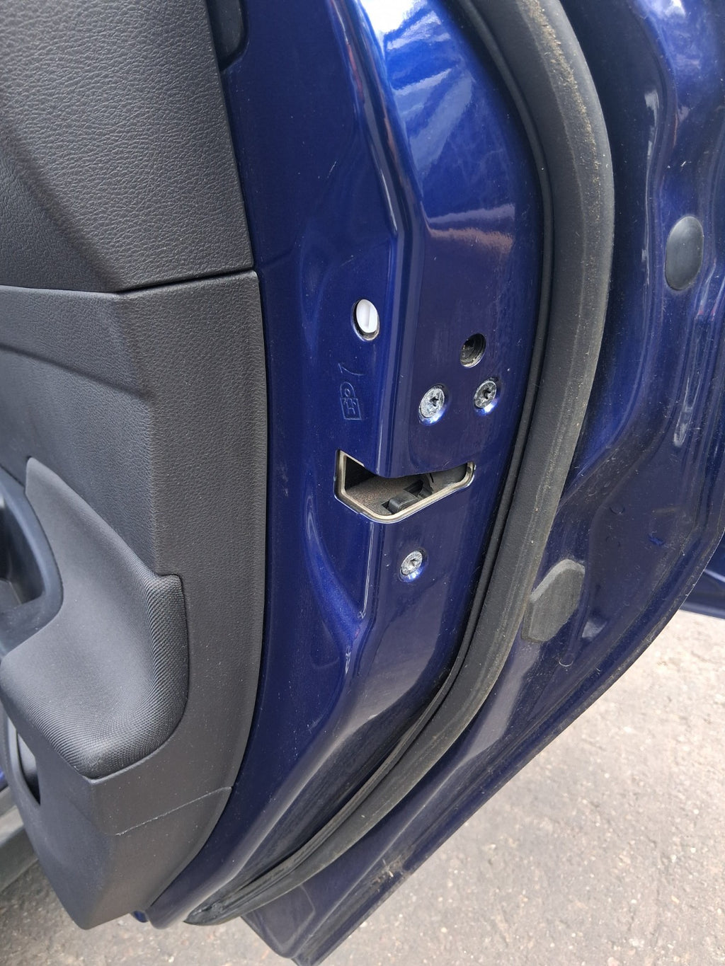 2015 FORD FOCUS MK3 OSR DRIVER SIDE REAR DOOR LOCK MECHANISM