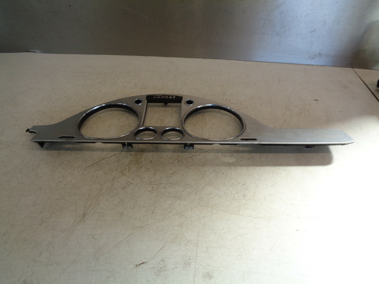 VW VOLKSWAGEN PASSAT B6 2007 DASHBOARD INSTRUMENT CLUSTER TRIM 3C2858335