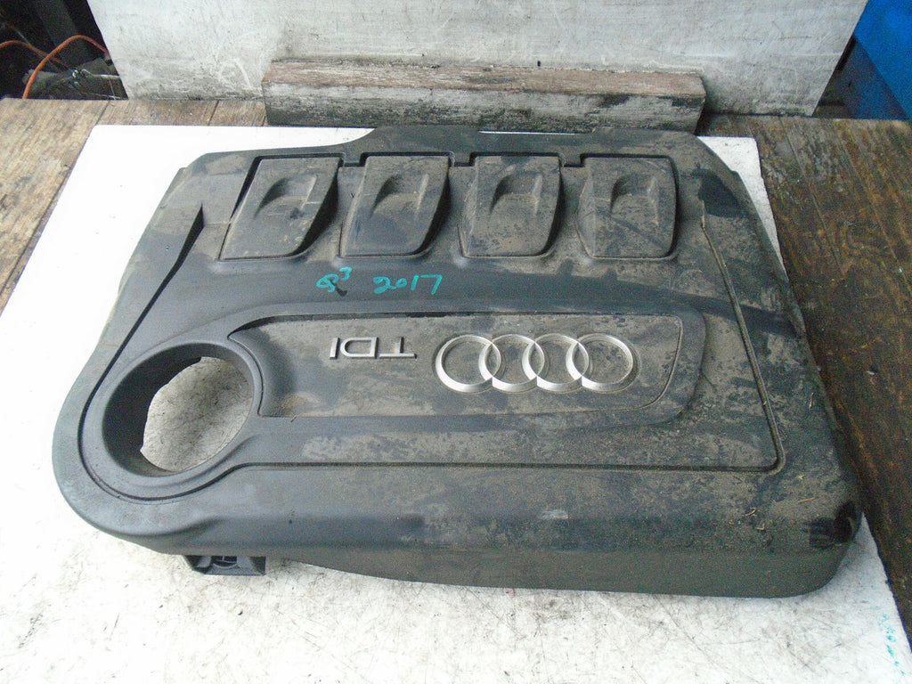 AUDI Q3 2017 2.0 TDI DIESEL ENGINE COVER 03L103925S