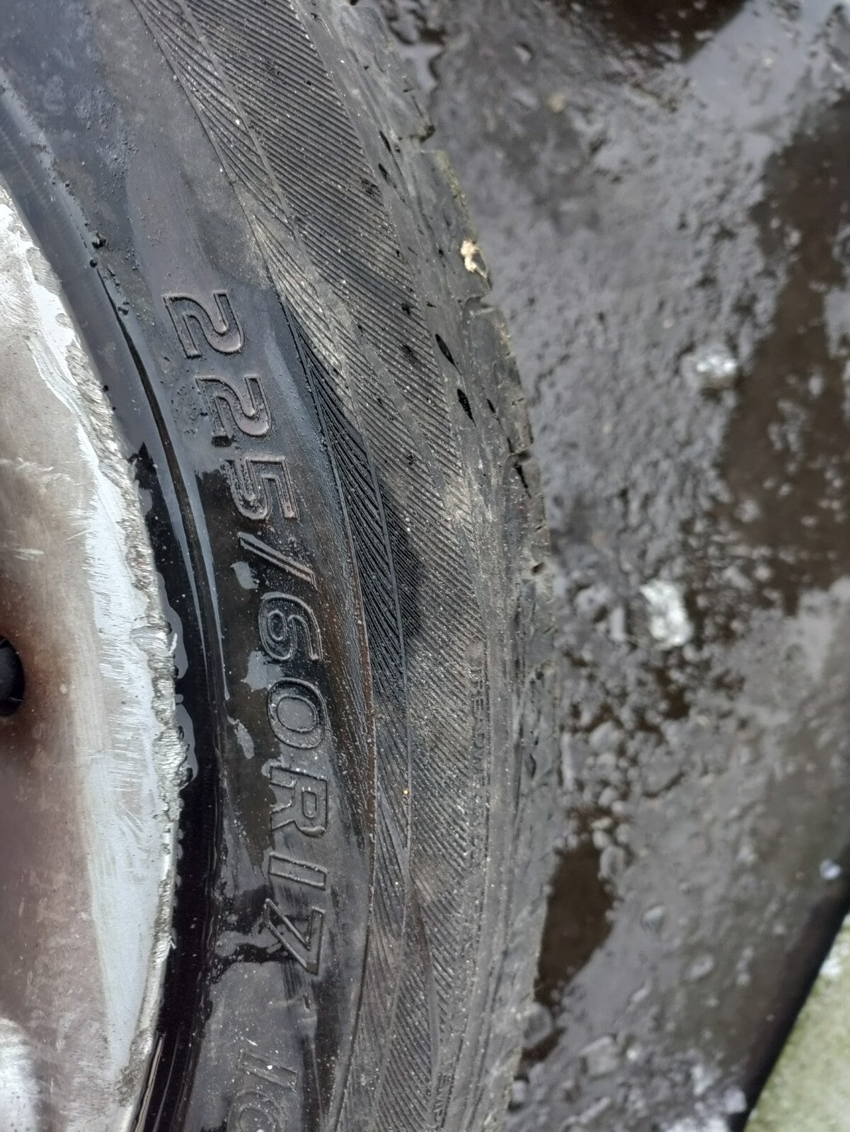 2015 HYUNDAI I40 17 INCH ALLOY WITH TYRE 225/60R17