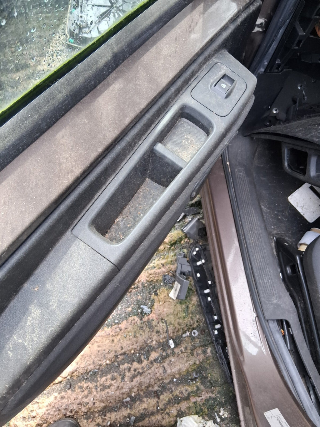 2019 FIAT FIORINO QUBO NSF COMPLETE FRONT DOOR MAGNETICO BRONZE METALLIC 444