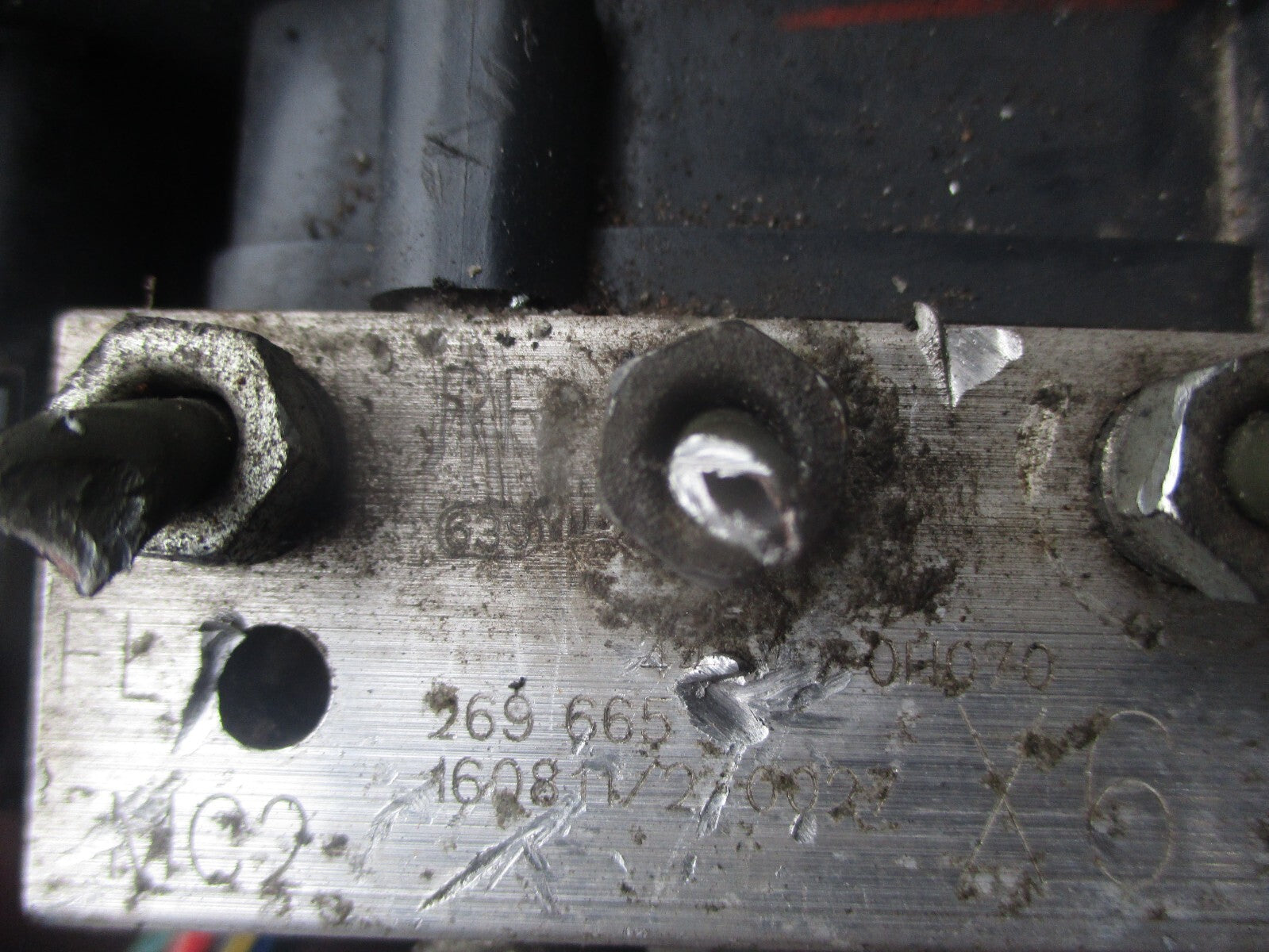PEUGEOT 108 2016 1.0 PETROL ABS PUMP MODULATOR 445400H070 \ 2265106455