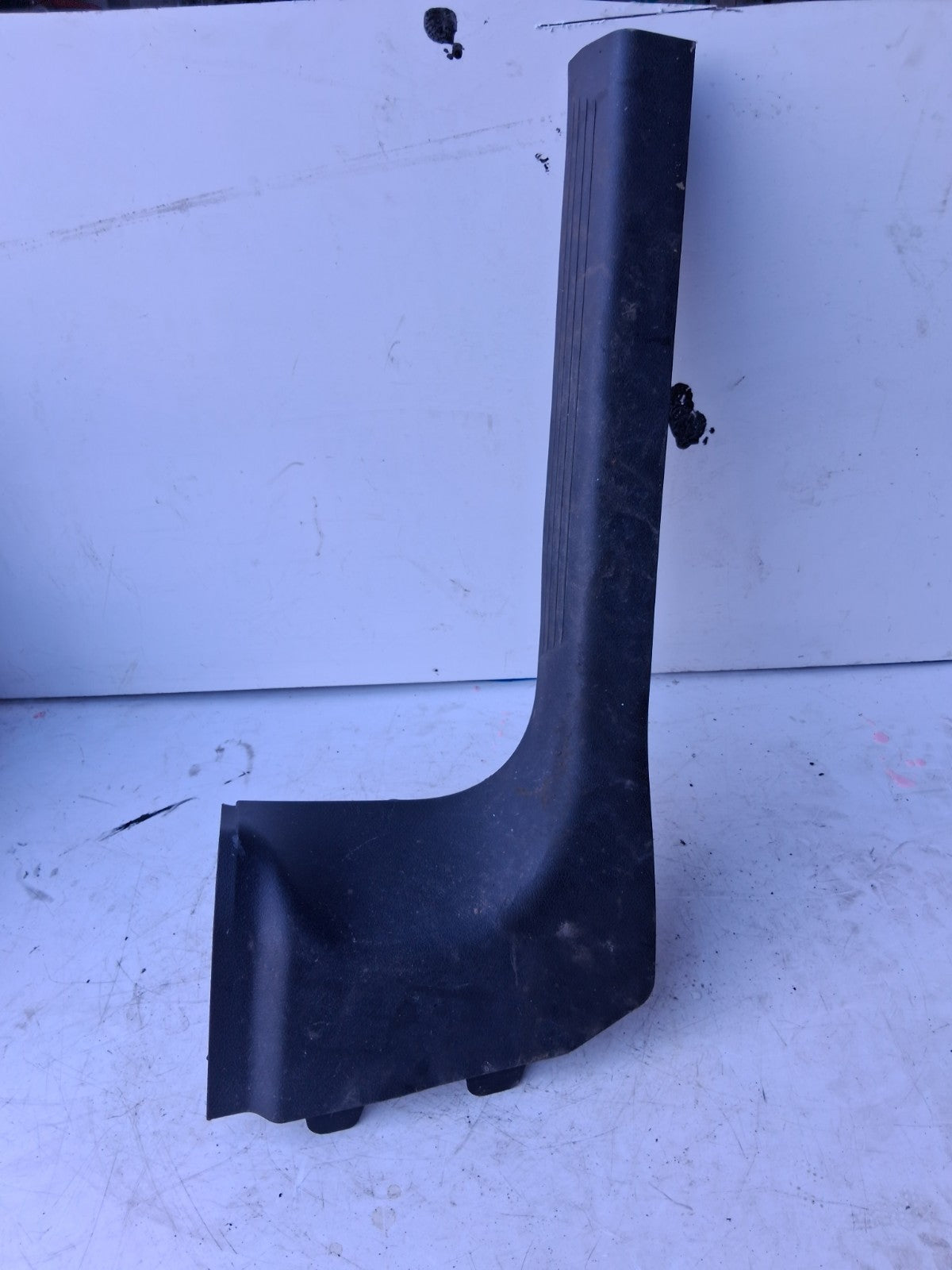 2014 MERCEDES BENZ W204 C CLASS OSF FRONT DRIVER SIDE DOOR TRIM SEAL A1776802800