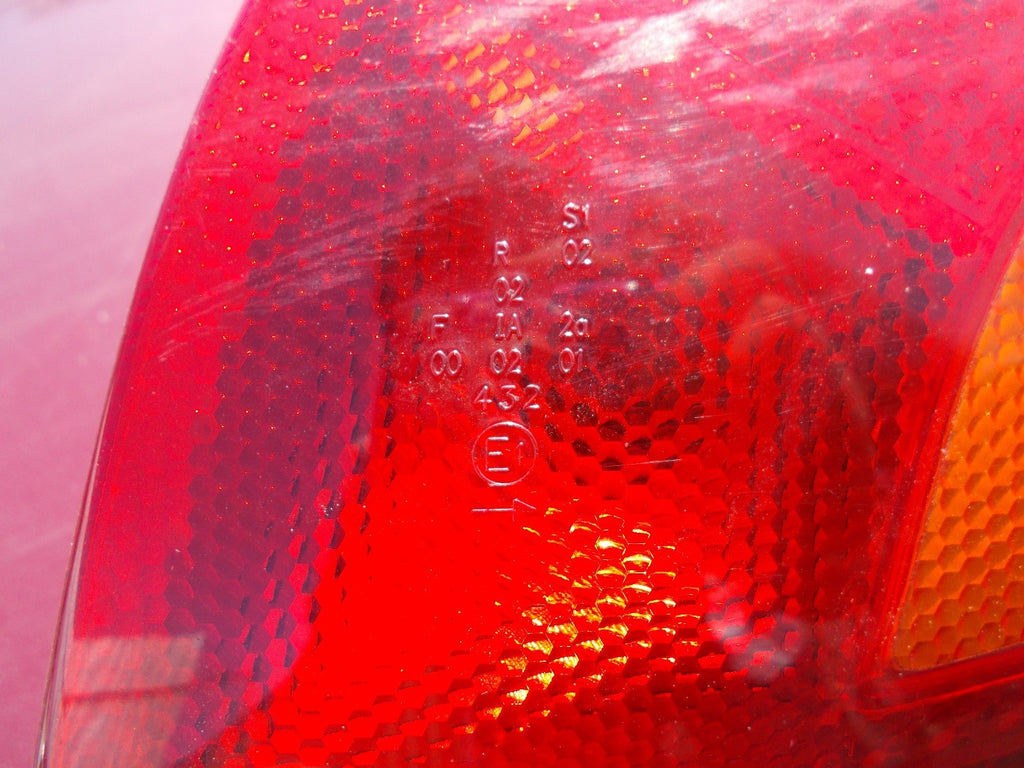 FORD KA MK1 OSR DRIVER SIDE REAR LIGHT 97KG13N004 AB