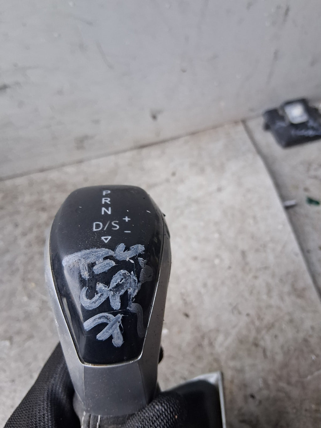 2023 VOLKSWAGEN TIGUAN GEAR STICK SHIFTER