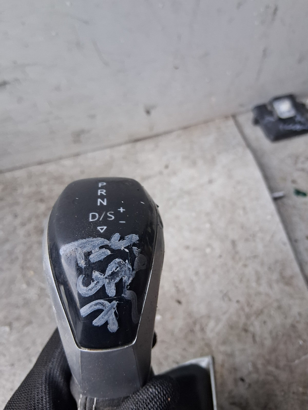 2023 VOLKSWAGEN TIGUAN GEAR STICK SHIFTER