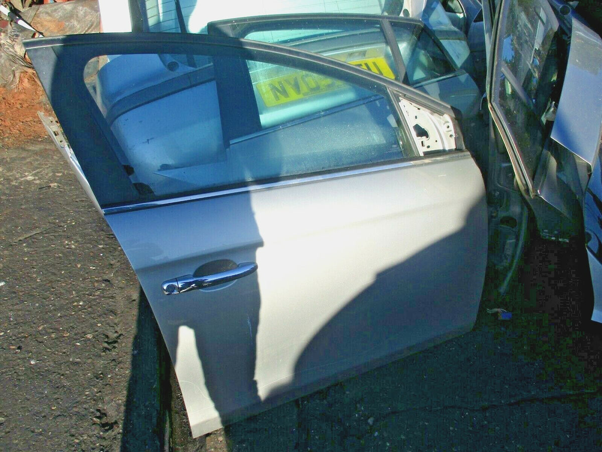 FIAT BRAVO MK2 5 DOOR OSF DRIVER SIDE FRONT COMPLETE DOOR 272/B AVORIO VANITOSO