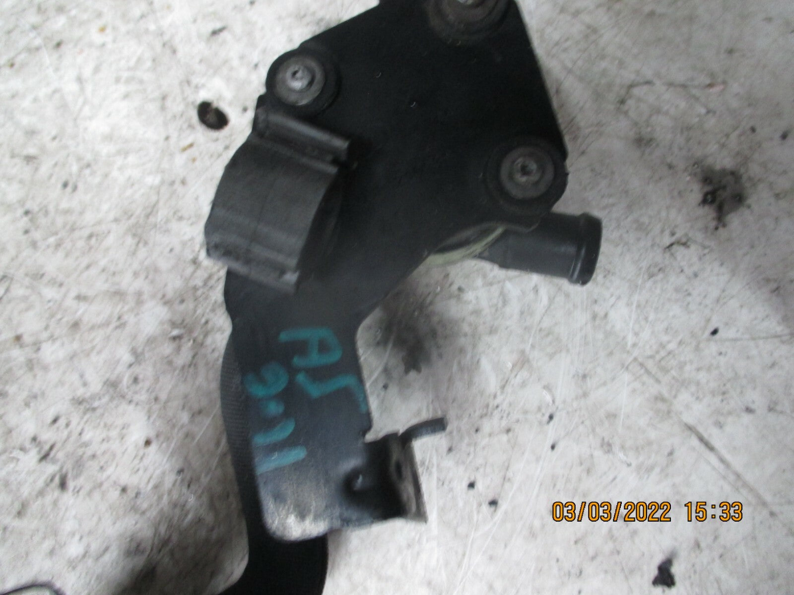 AUDI A5 8T 2011 2.0 TDI SECONDARY AUXILIARY WATER PUMP 03L965561A