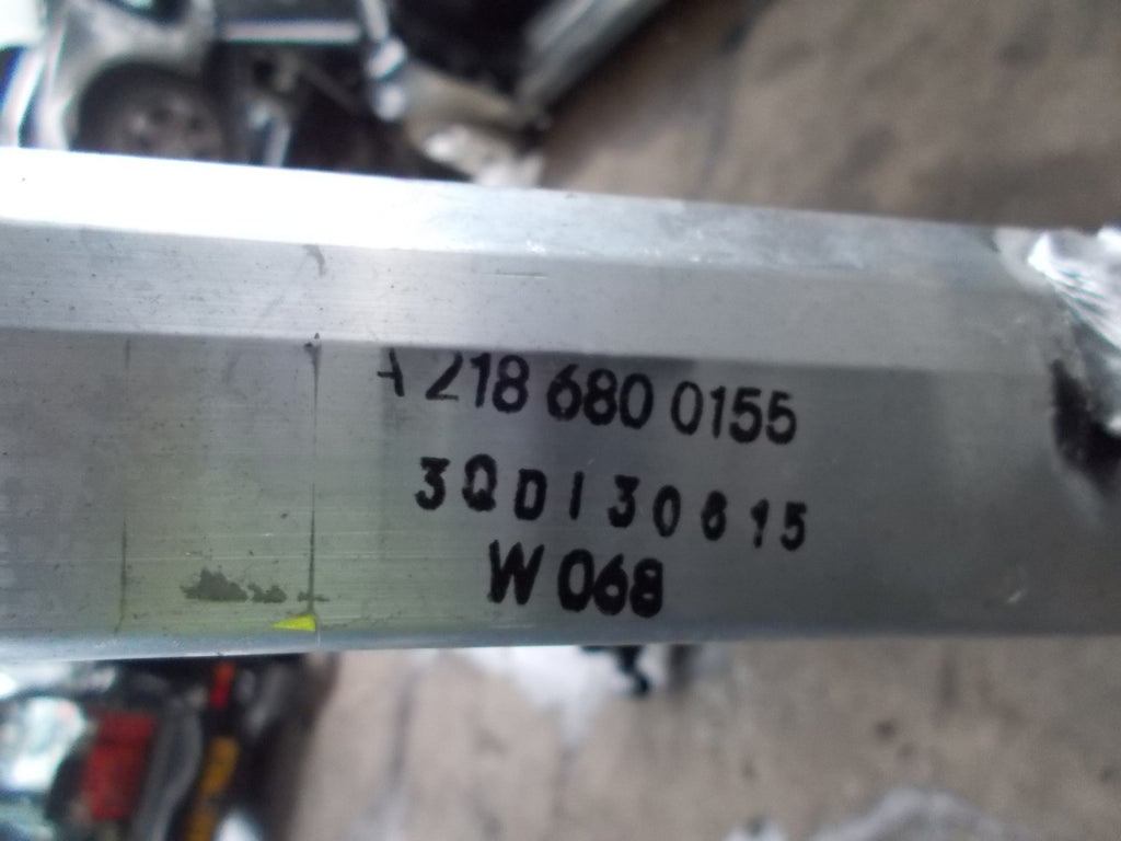MERCEDES E CLASS W212 2016 DASHBOARD A PILLAR CROSS MEMBER A2186800155
