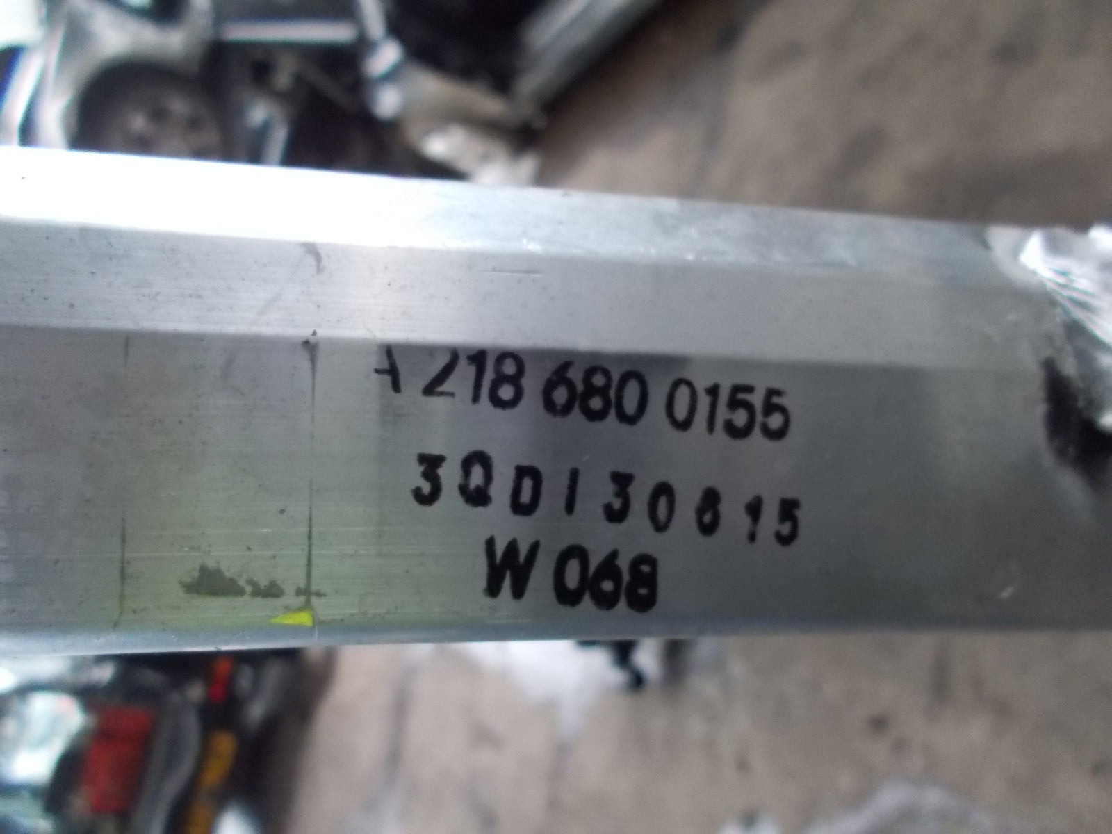 MERCEDES E CLASS W212 2016 DASHBOARD A PILLAR CROSS MEMBER A2186800155