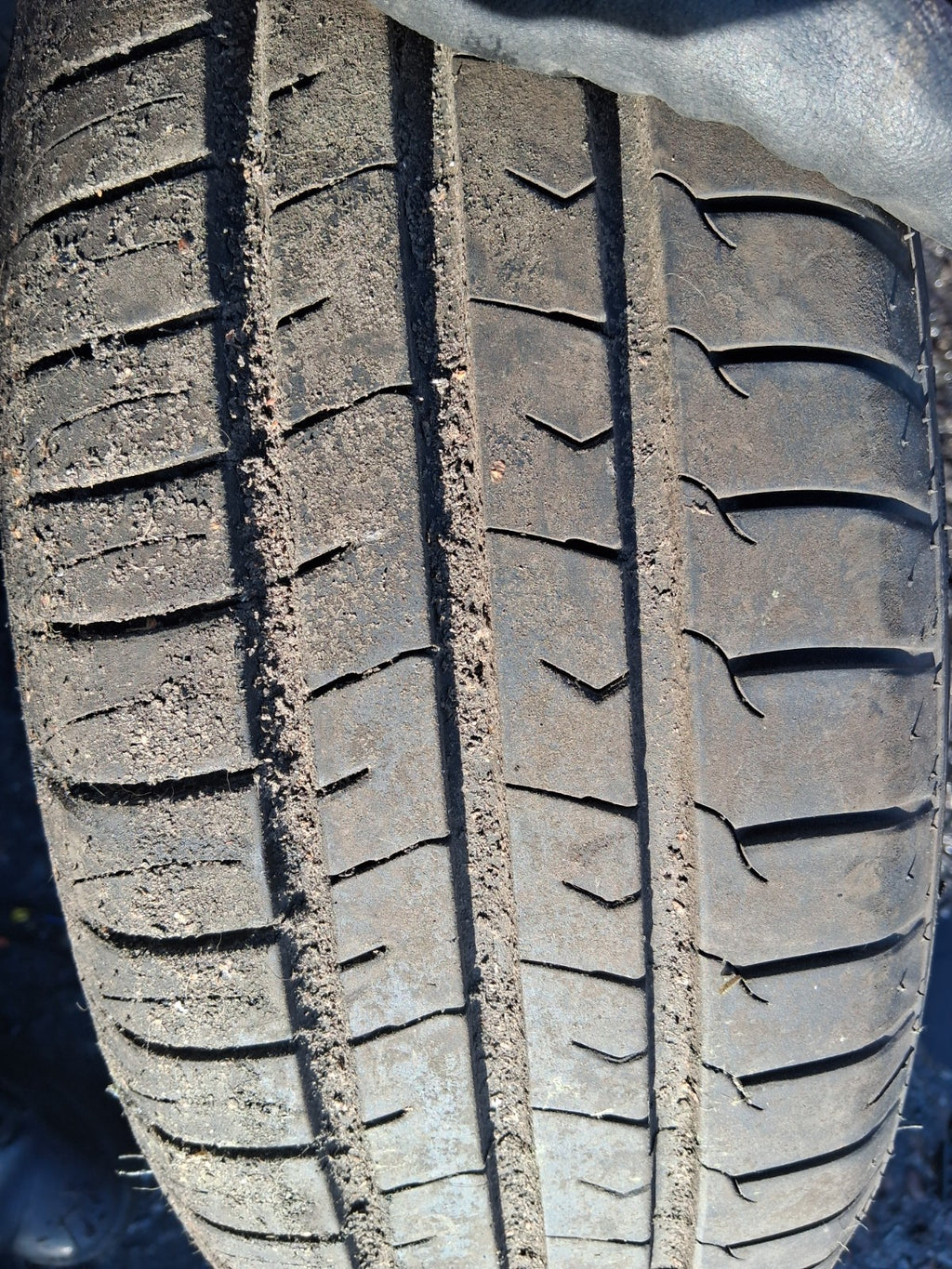 2019 TOYOTA AYGO MK2 15 INCH STEEL WHEEL WITH TYRE 165/60R15