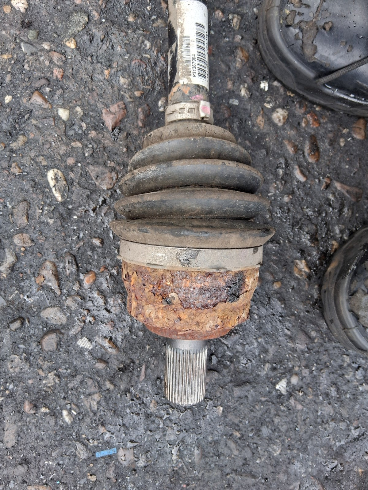 2016 VOLVO V40 D3 NSF PASSENGER SIDE FRONT LEFT DRIVERSHAFT P31367904