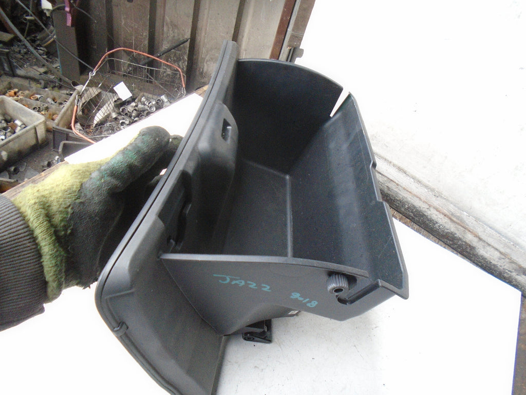 HONDA JAZZ MK3 2018 NS PASSENGER GLOVE BOX 77500TF0003121