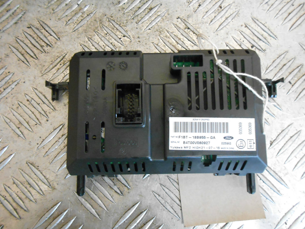 FORD FIESTA MK8 2015 IN CAR STEREO COLOR SCREEN HEAD UNIT & CONTROL PANEL BLACK