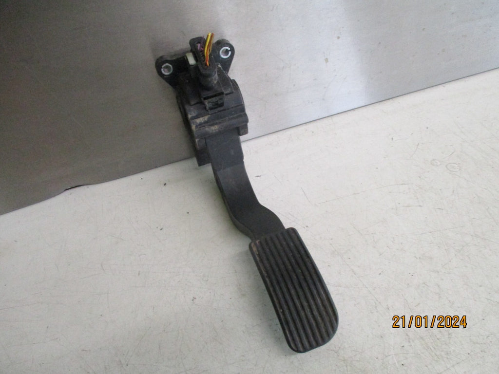 MERCEDES BENZ SPRINTER W907 2023 ACCELERATOR PEDAL A9073010200