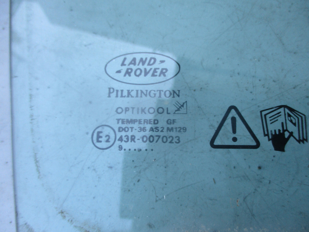 LAND ROVER 2000 OSF DRIVER SIDE FRONT WINDOW GLASS