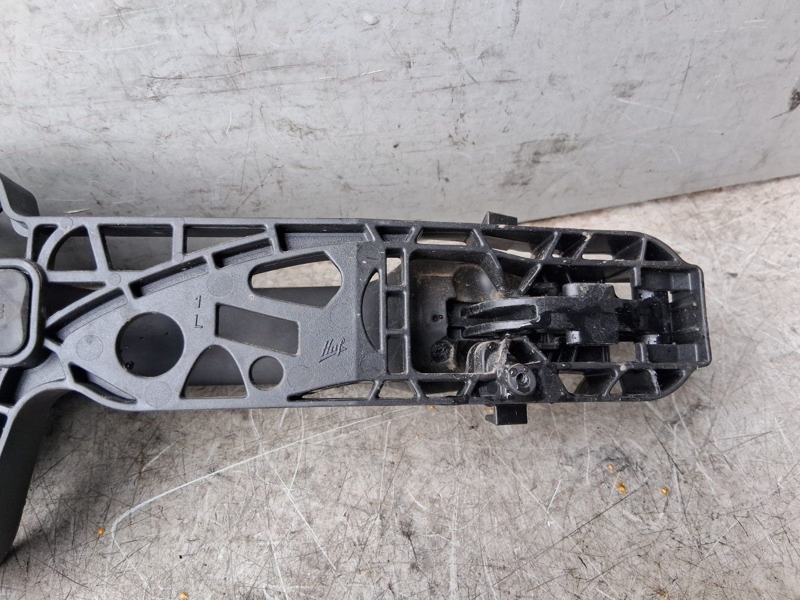 2020 MERCEDES SPRINTER W907 NSF PASSENGER SIDE FRONT LEFT EXTERIOR DOOR HANDLE