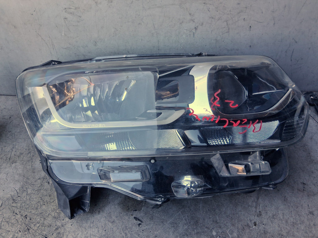 2023 CITROEN BERLINGO MK3 OSF DRIVER SIDE FRONT HEADLIGHT DAMAGED 9816824080